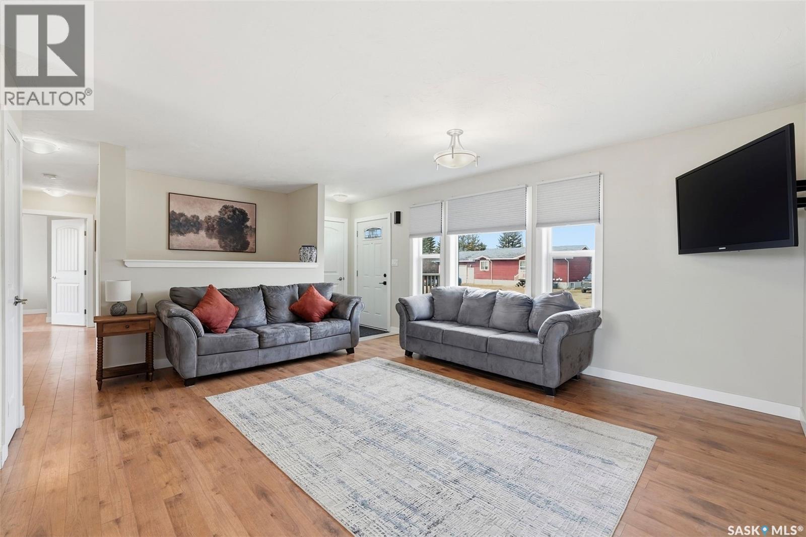 904 P Avenue, Perdue, Saskatchewan  S0K 3C0 - Photo 5 - SK033034