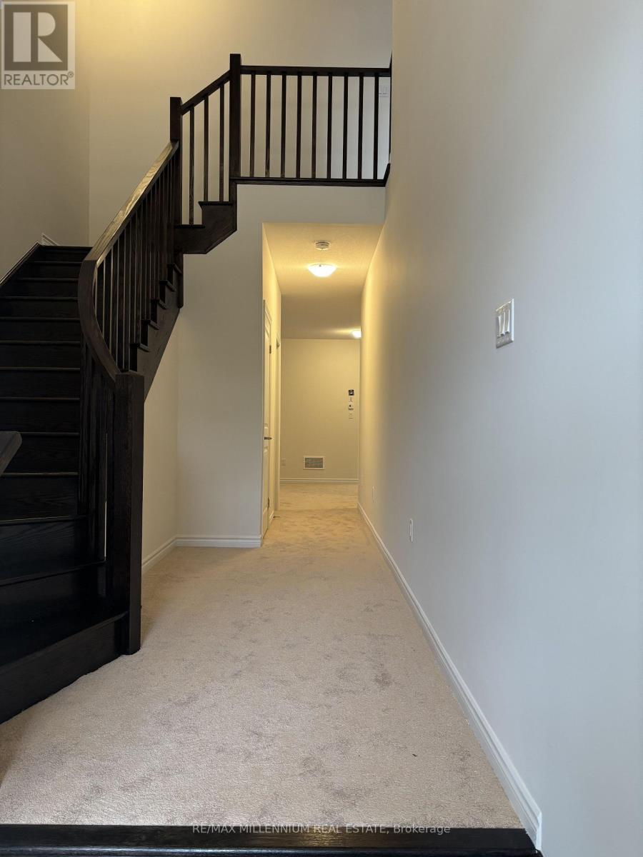 7 Mckernan Avenue, Brantford, Ontario  N3V 0C1 - Photo 3 - X13004068