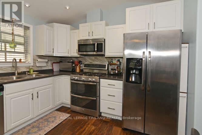 18 - 9826 Northville Crescent, Lambton Shores, Ontario  N0M 2N0 - Photo 14 - X13003144