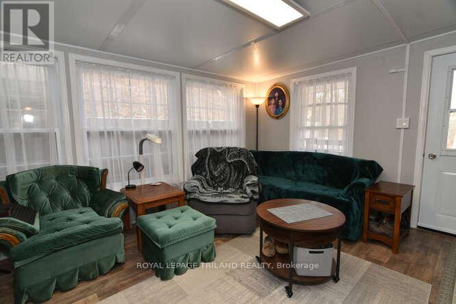 18 - 9826 Northville Crescent, Lambton Shores, Ontario  N0M 2N0 - Photo 27 - X13003144