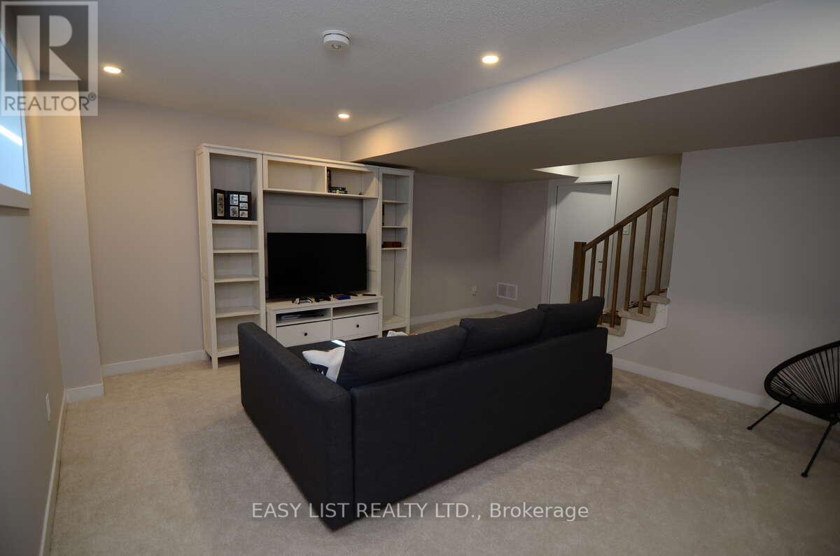 776 Eminence Street, Ottawa, Ontario  K2J 6X6 - Photo 17 - X12767846