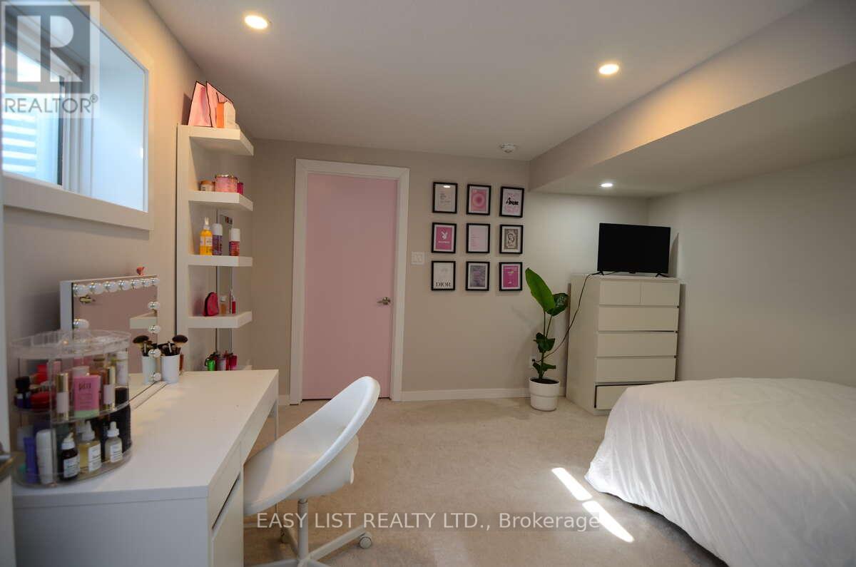 776 Eminence Street, Ottawa, Ontario  K2J 6X6 - Photo 18 - X12767846