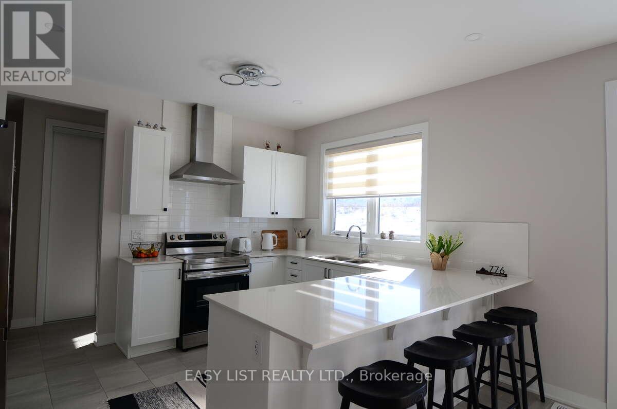 776 Eminence Street, Ottawa, Ontario  K2J 6X6 - Photo 2 - X12767846