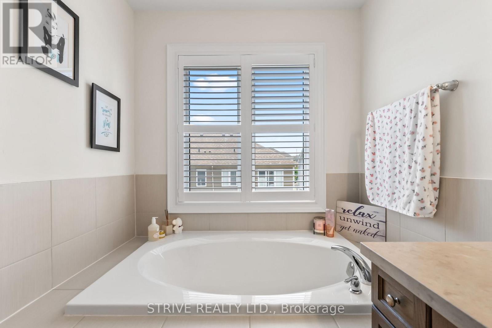 2482 Steeplechase Street, Oshawa, Ontario  L1L 0J6 - Photo 35 - E13004198