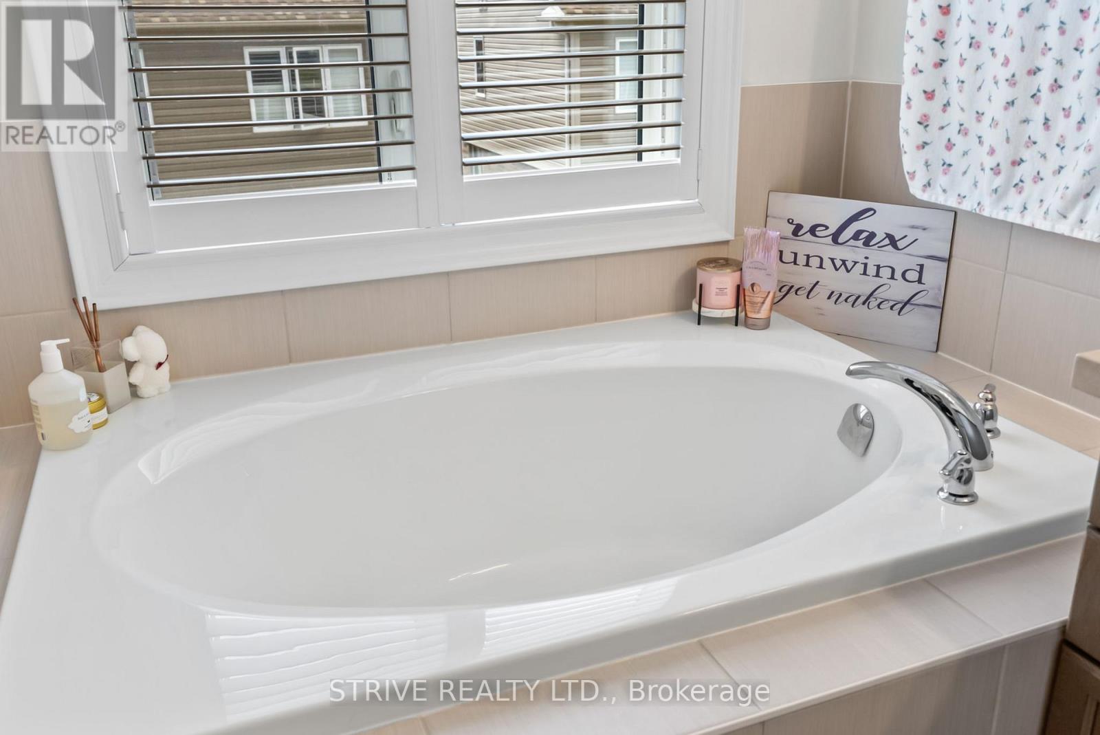 2482 Steeplechase Street, Oshawa, Ontario  L1L 0J6 - Photo 36 - E13004198