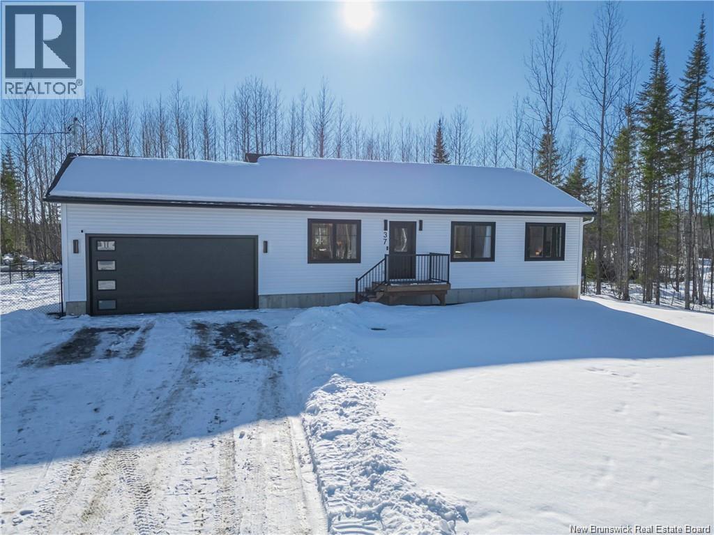 37 Berry Drive, Rusagonis, New Brunswick