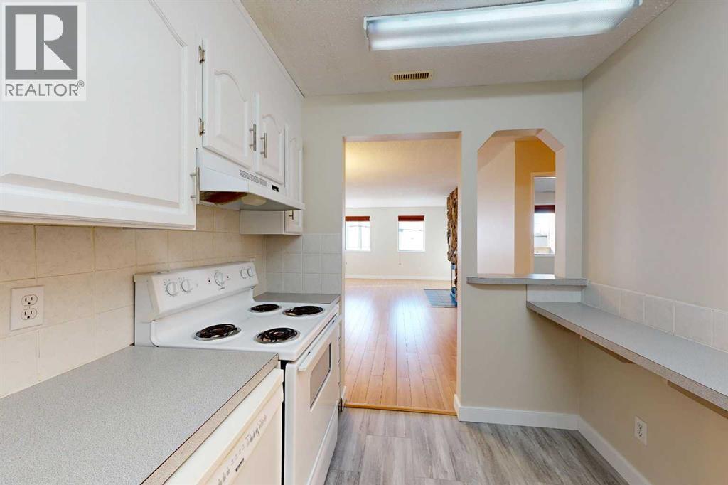 206, 4714a 49 Street, Stettler, Alberta T0C 2L2 - Photo 9 - A2275987