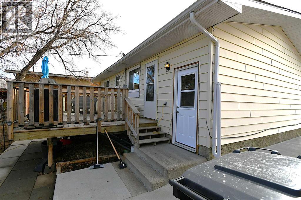 326 3 Avenue, Bassano, Alberta  T0J 0B0 - Photo 32 - A2294240