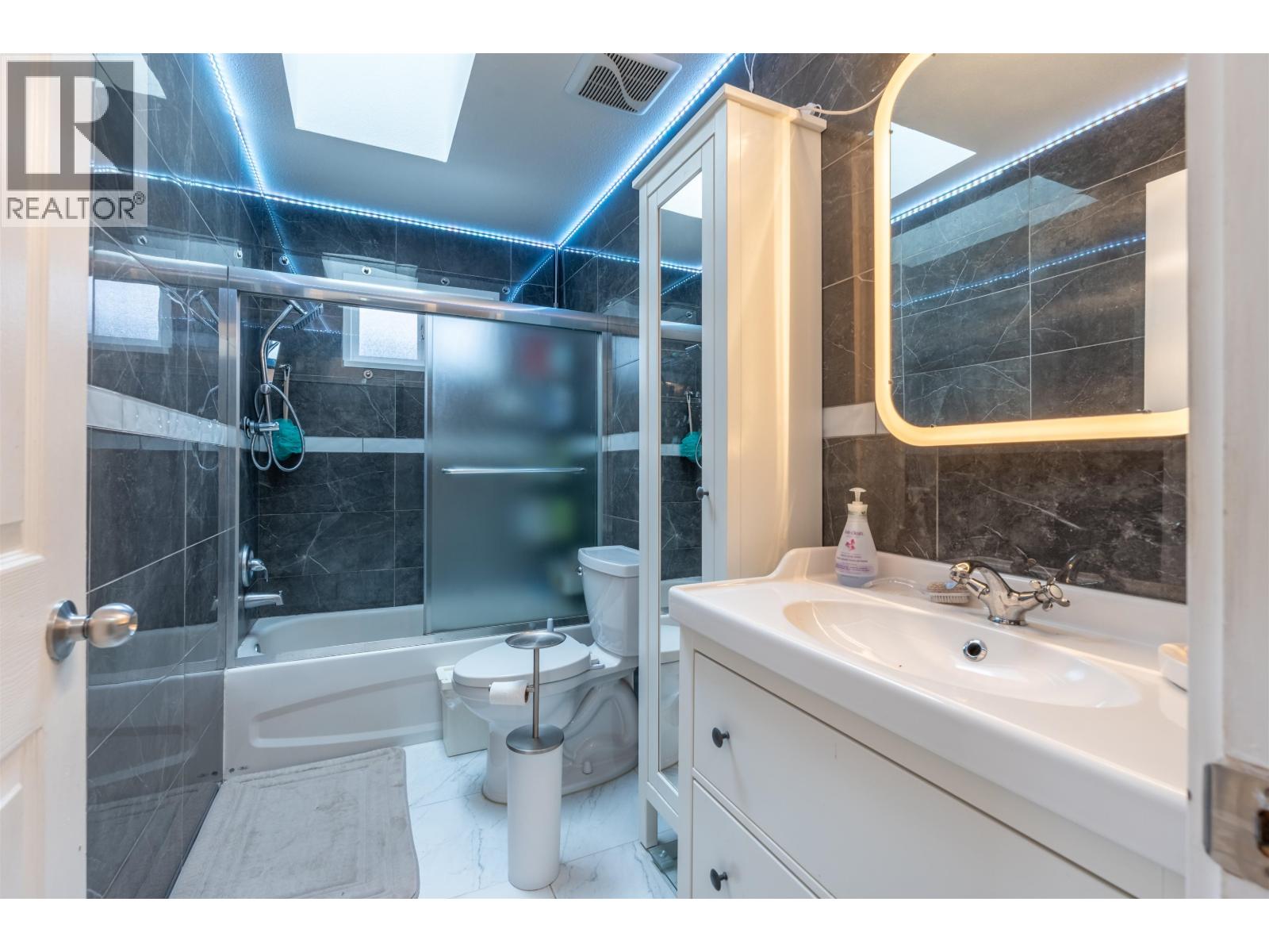 3681 Adanac Street, Vancouver, British Columbia  V5K 2P7 - Photo 17 - R3111380