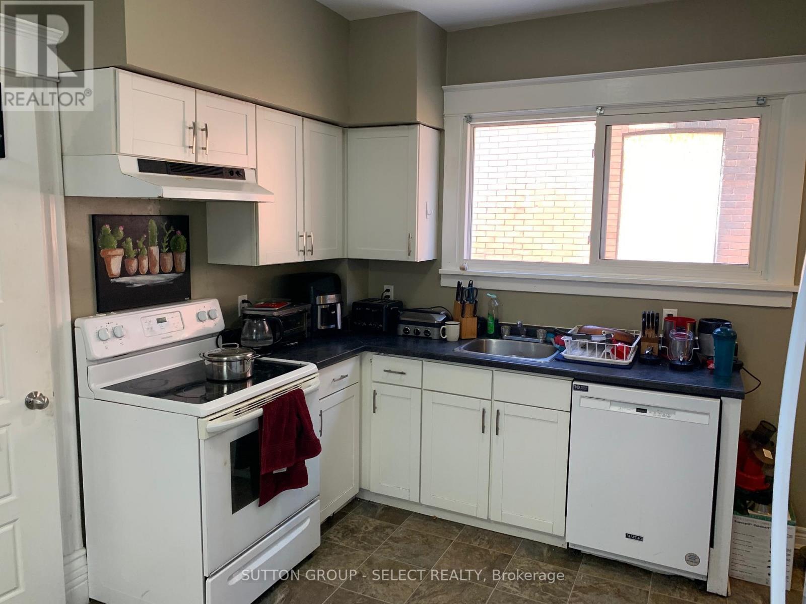 7 Summit Avenue, London North, Ontario  N6H 2G5 - Photo 5 - X13004124