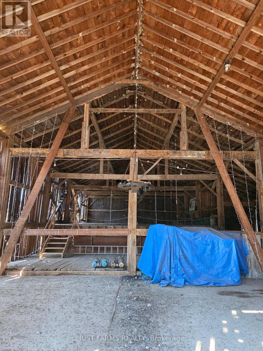 6646 Lakeshore Road, Lambton Shores, Ontario  N0N 1J7 - Photo 18 - X13004154