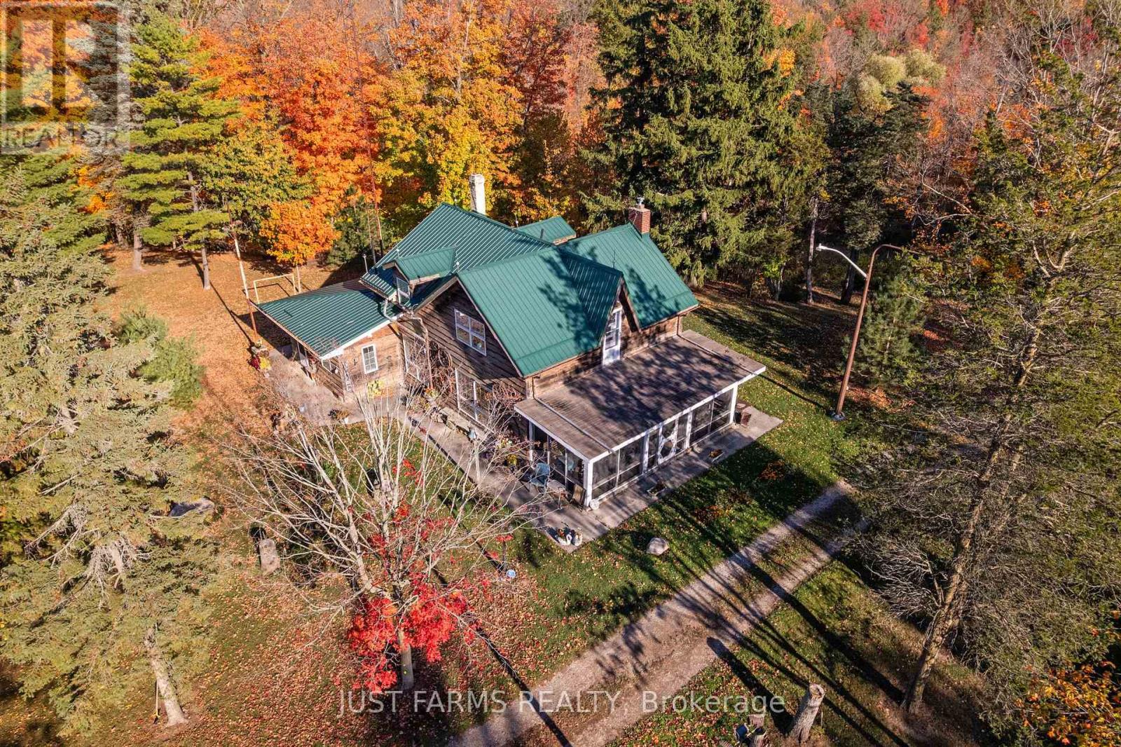 6646 Lakeshore Road, Lambton Shores, Ontario  N0N 1J7 - Photo 13 - X13004166