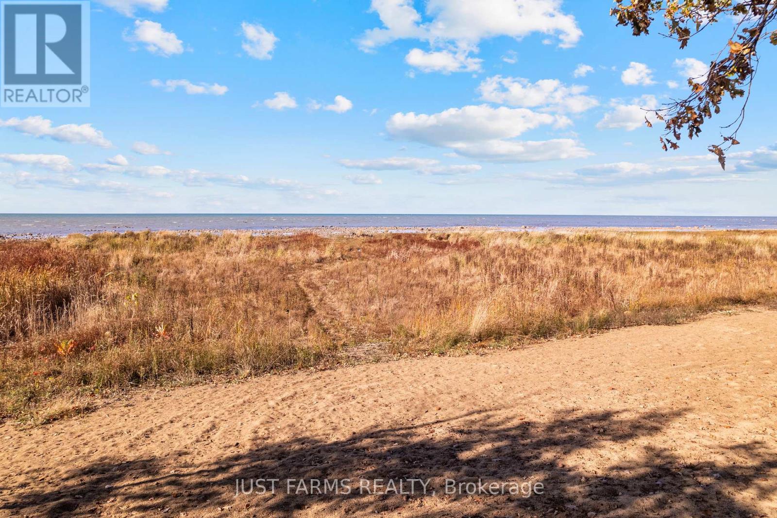 6646 Lakeshore Road, Lambton Shores, Ontario  N0N 1J7 - Photo 7 - X13004166