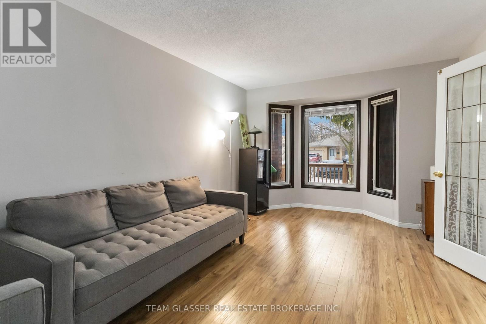 1082 Lawson Road, London North, Ontario  N6G 2X9 - Photo 5 - X13004250