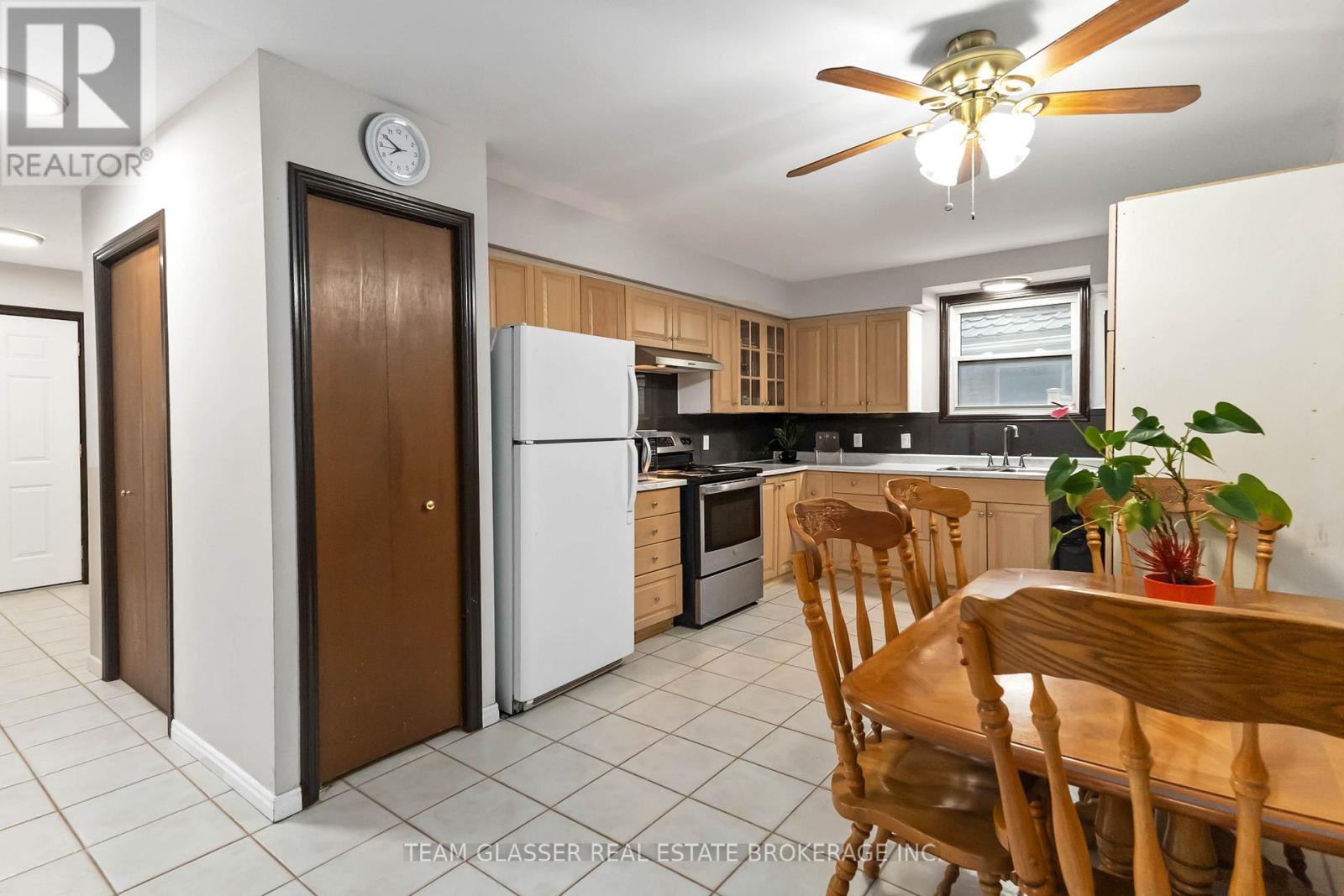 1082 Lawson Road, London North, Ontario  N6G 2X9 - Photo 8 - X13004250