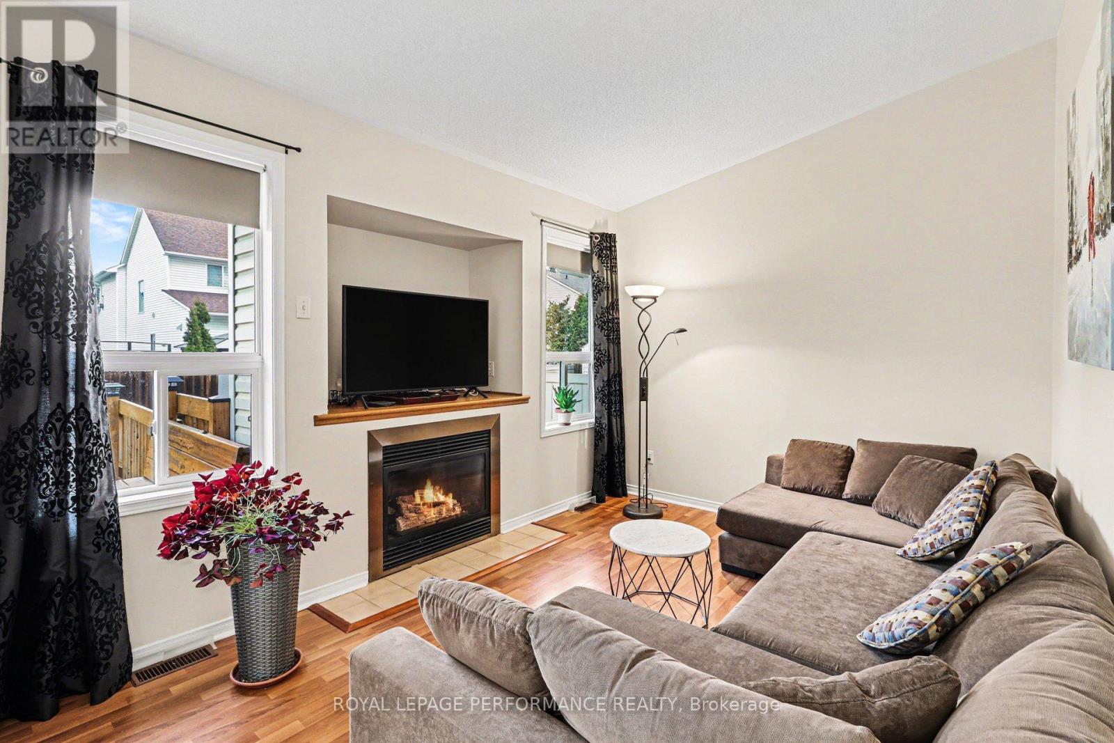 897 Paradise Crescent, Ottawa, Ontario  K4A 3S5 - Photo 4 - X13004130