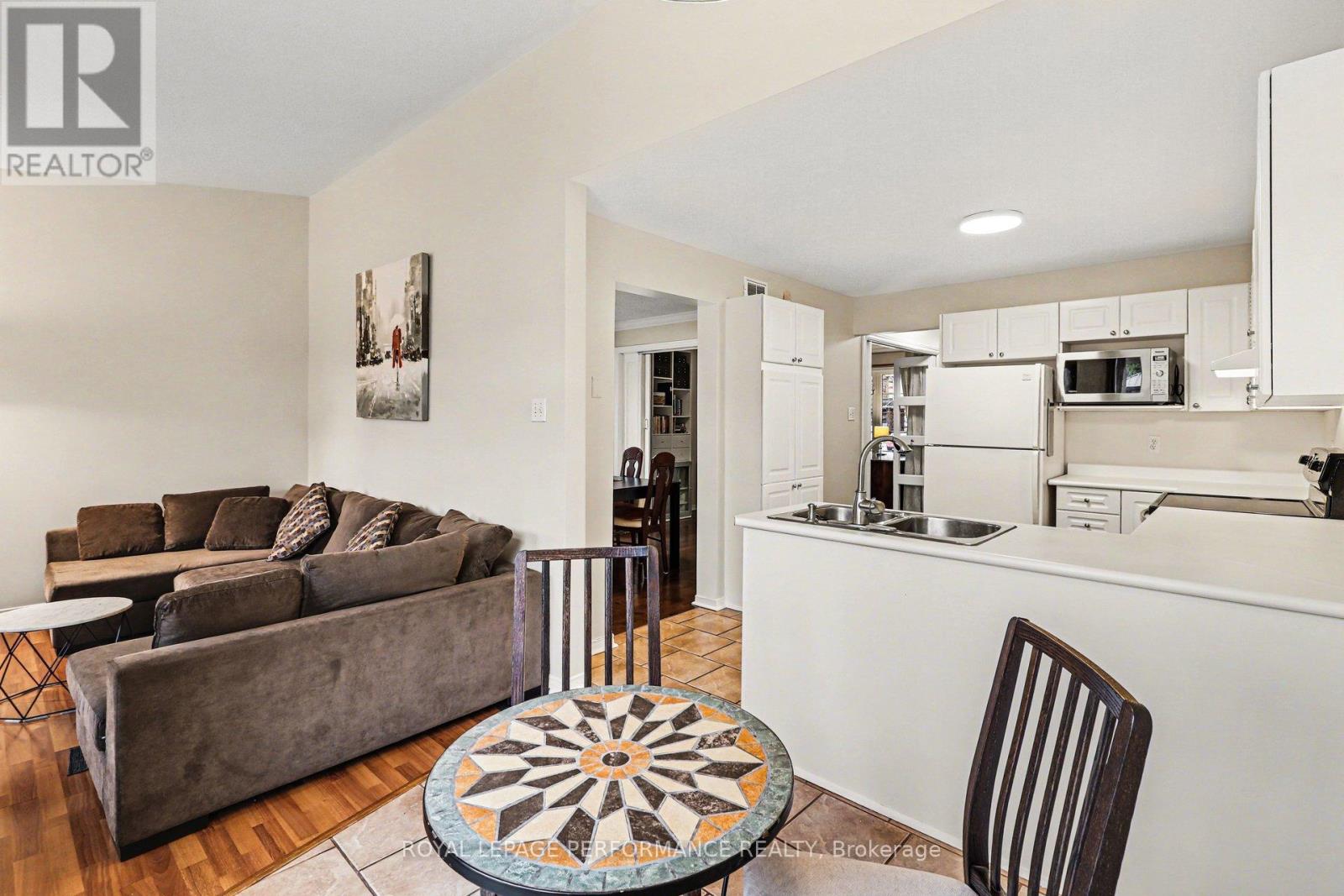 897 Paradise Crescent, Ottawa, Ontario  K4A 3S5 - Photo 5 - X13004130