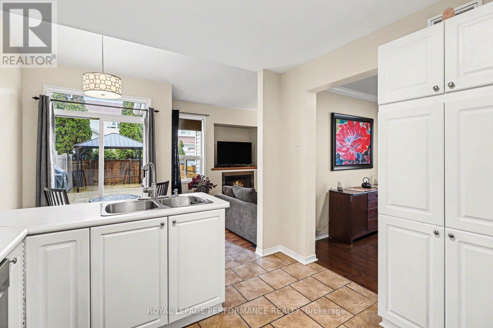 897 Paradise Crescent, Ottawa, Ontario  K4A 3S5 - Photo 7 - X13004130