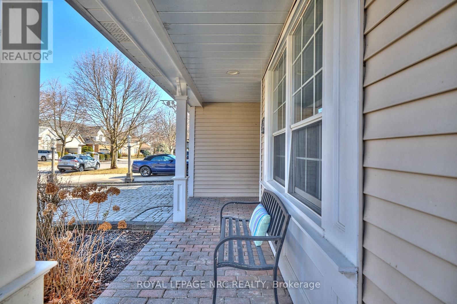 12 Brigantine Court, St. Catharines, Ontario  L2M 7V4 - Photo 3 - X13004116