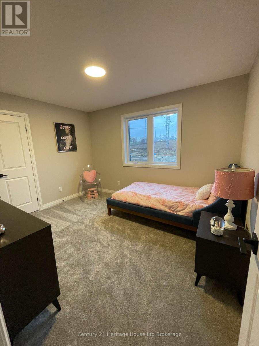 339 Anderson Street, Woodstock, Ontario  N4S 0G6 - Photo 5 - X13004224