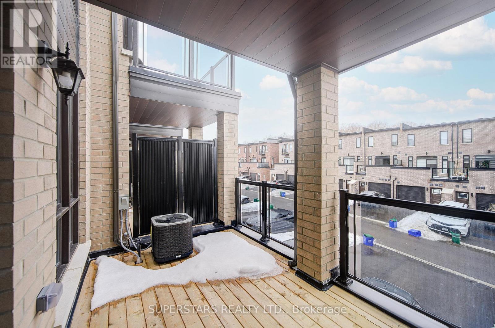 100 Stauffer Crescent, Markham, Ontario  L6B 1R1 - Photo 17 - N12992206