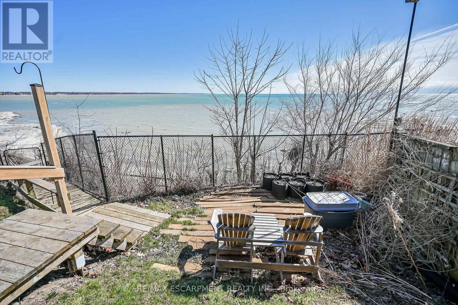 16 Wilcox Drive, Haldimand, Ontario  N0A 1L0 - Photo 41 - X12932124