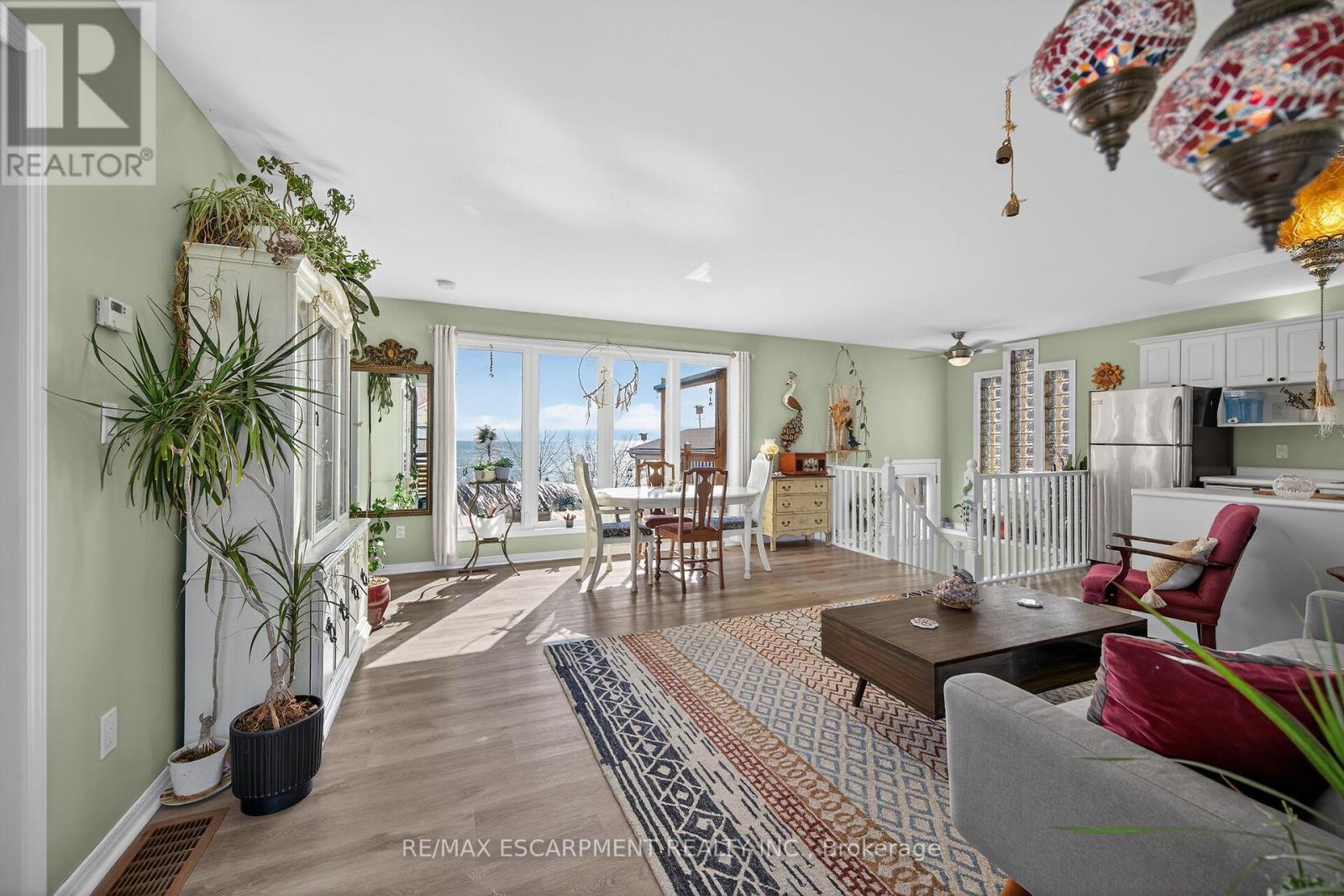 16 Wilcox Drive, Haldimand, Ontario  N0A 1L0 - Photo 4 - X12932124