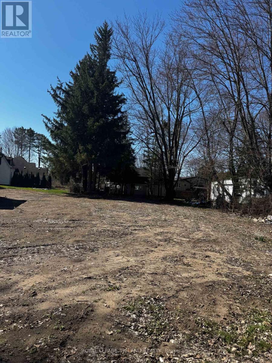 $279,9004447 Mill Crescent, North Middlesex, Ontario