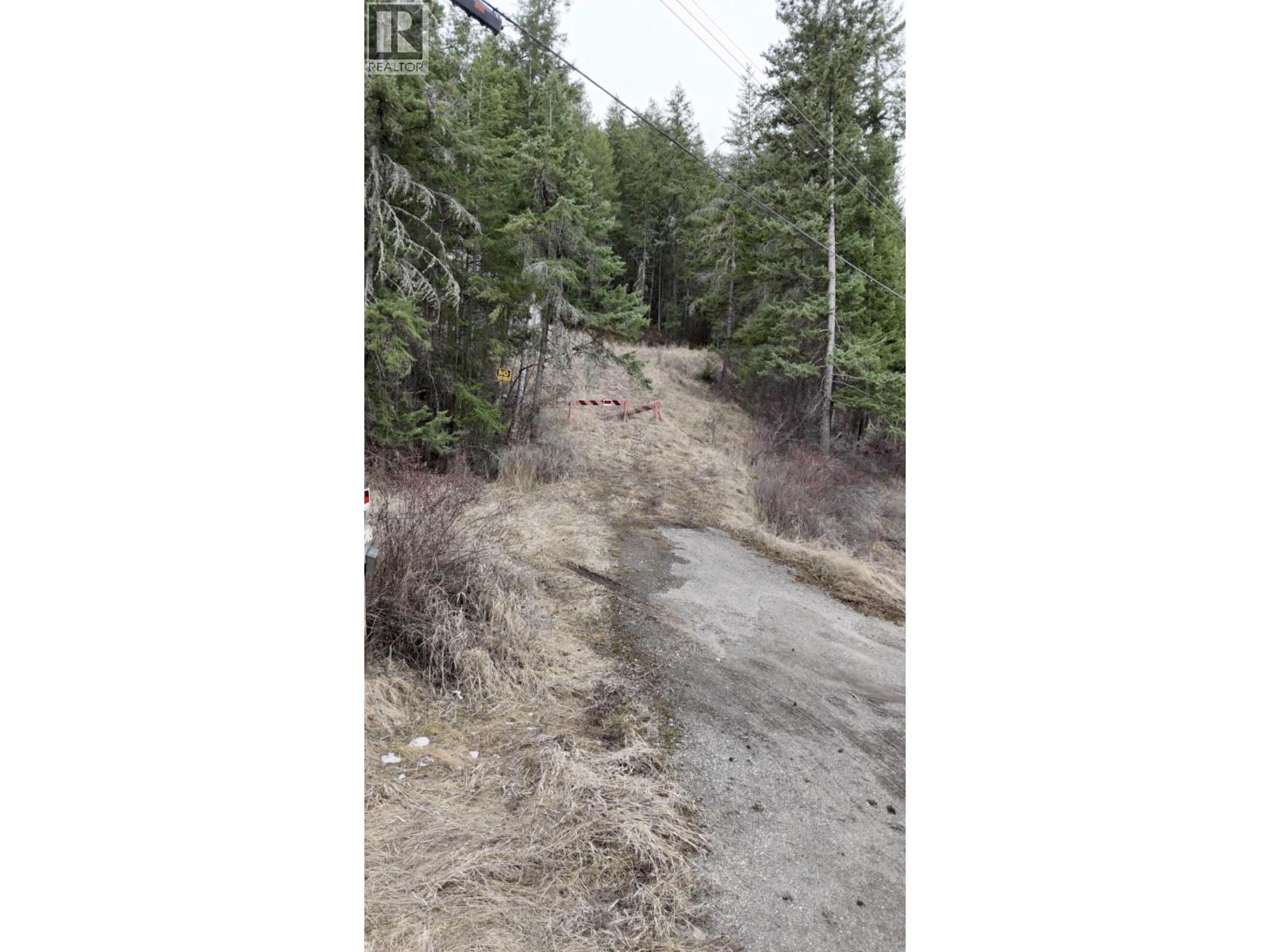 1703 Hazel Street, Williams Lake, British Columbia  V2G 3E1 - Photo 5 - R3110047