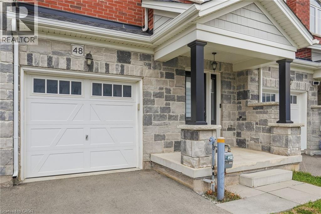 48 Harmony Way, Thorold, Ontario  L2V 0H1 - Photo 2 - 40821287