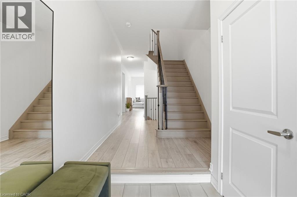 48 Harmony Way, Thorold, Ontario  L2V 0H1 - Photo 4 - 40821287