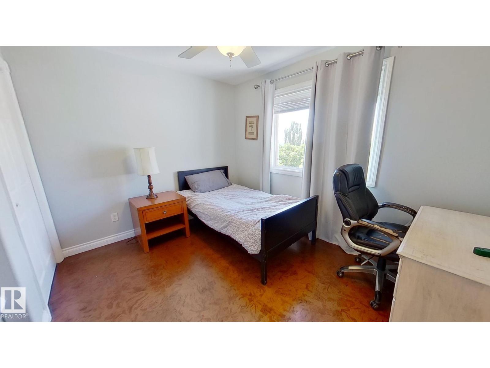 2036 Towne Centre Bv NW NW, Edmonton, Alberta  T6R 3M7 - Photo 15 - E4477140