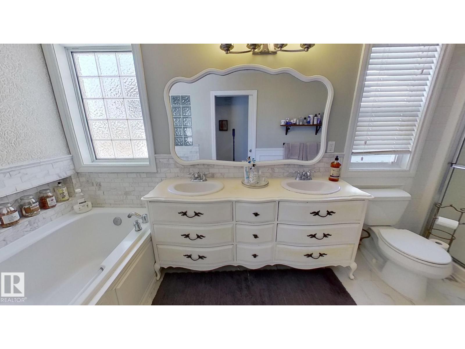 2036 Towne Centre Bv NW NW, Edmonton, Alberta  T6R 3M7 - Photo 13 - E4477140