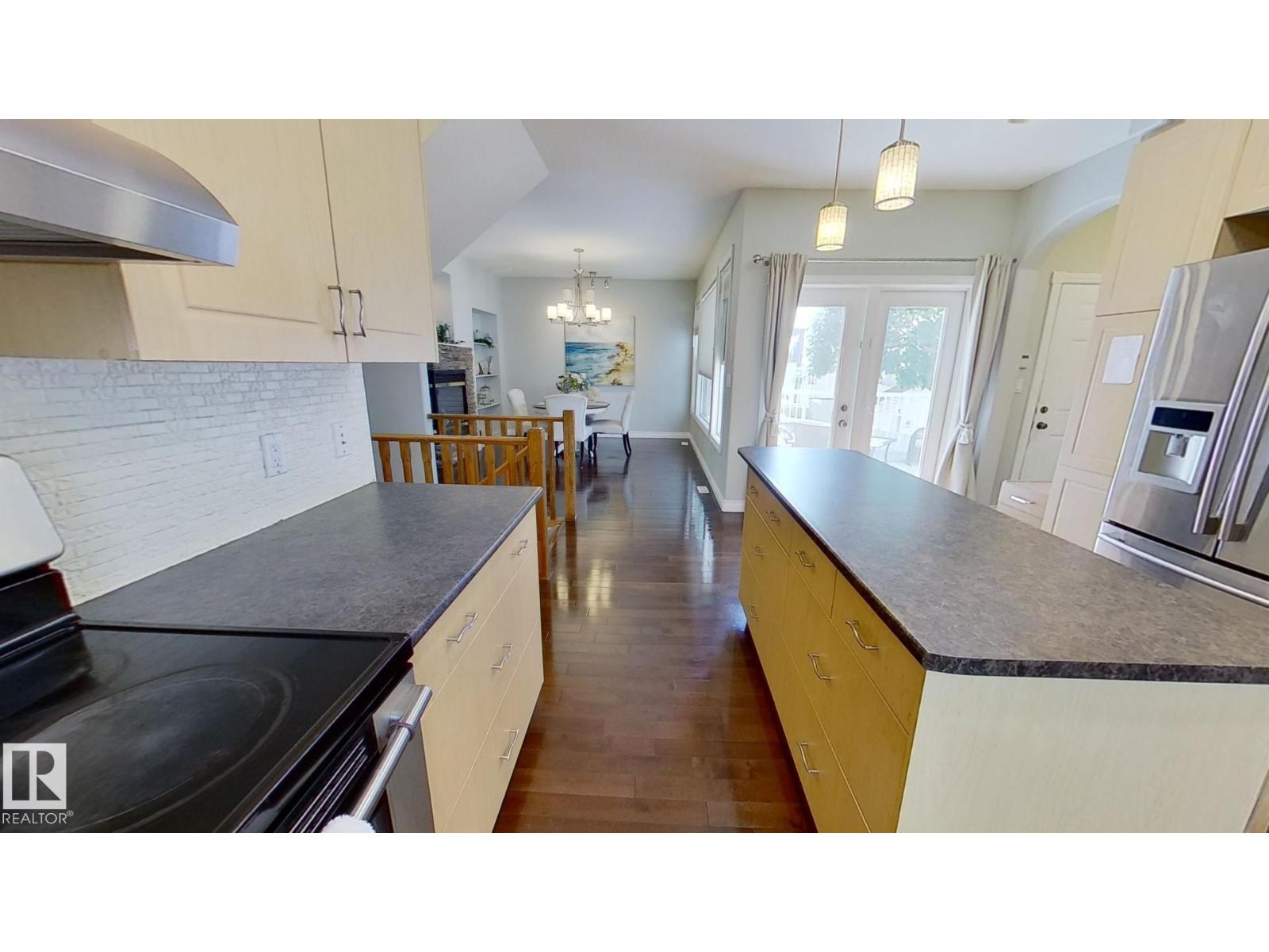 2036 Towne Centre Bv NW NW, Edmonton, Alberta  T6R 3M7 - Photo 8 - E4477140