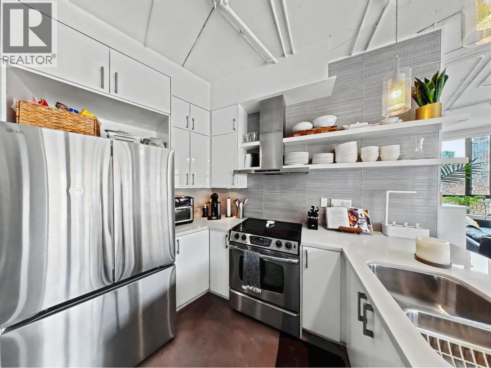 501 28 Powell Street, Vancouver, British Columbia  V6A 1E7 - Photo 13 - R3111524