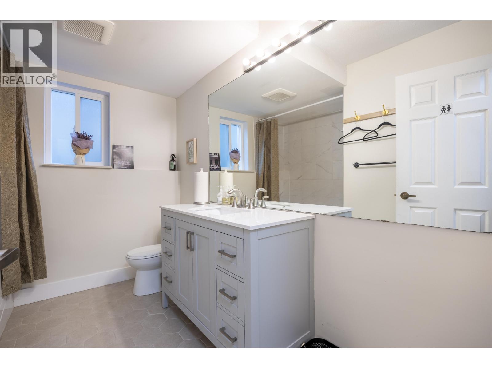 6126 Dickens Street, Burnaby, British Columbia  V5H 1W7 - Photo 35 - R3101451