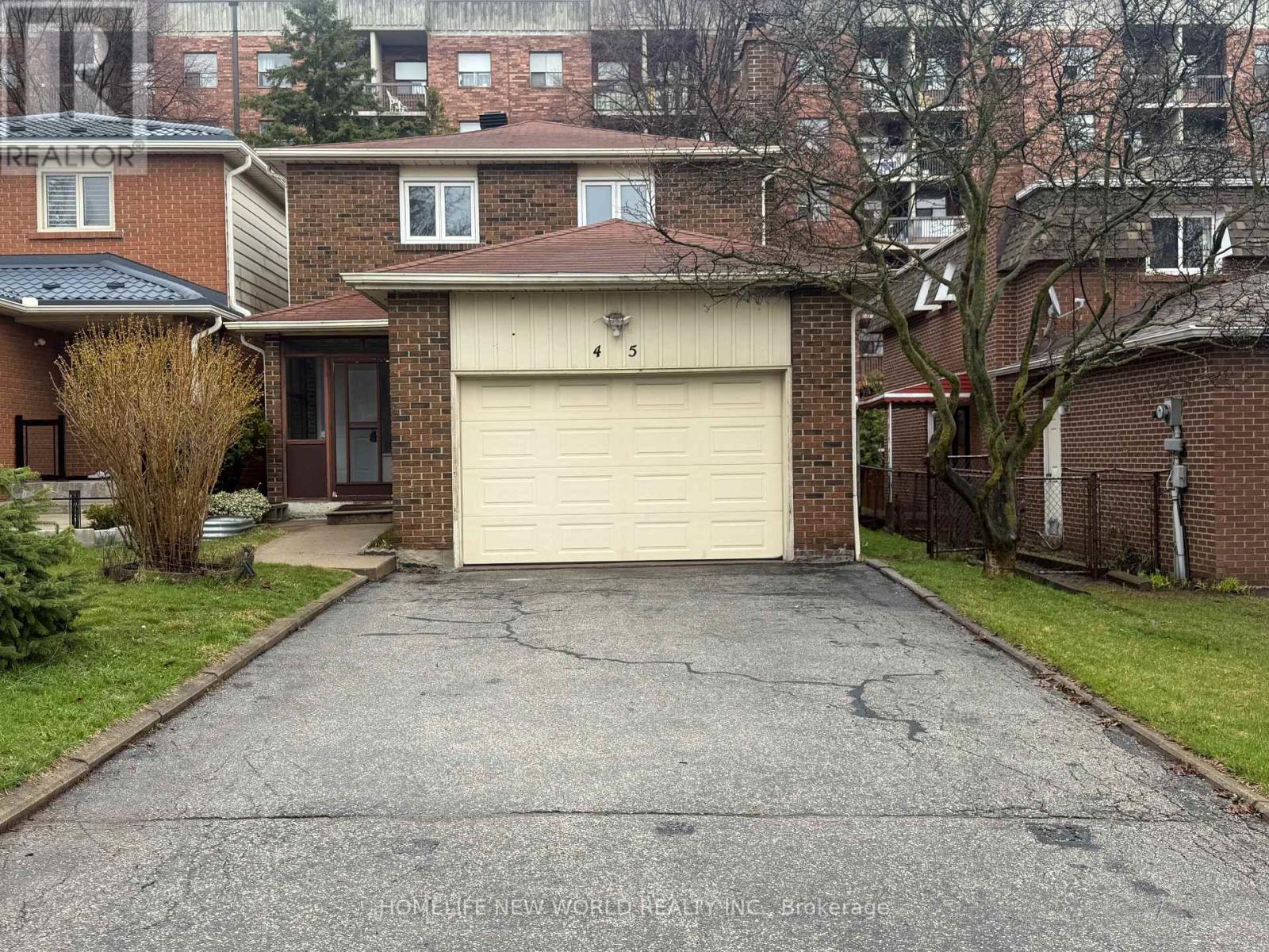 45 EDGAR WOODS ROAD, Toronto, Ontario