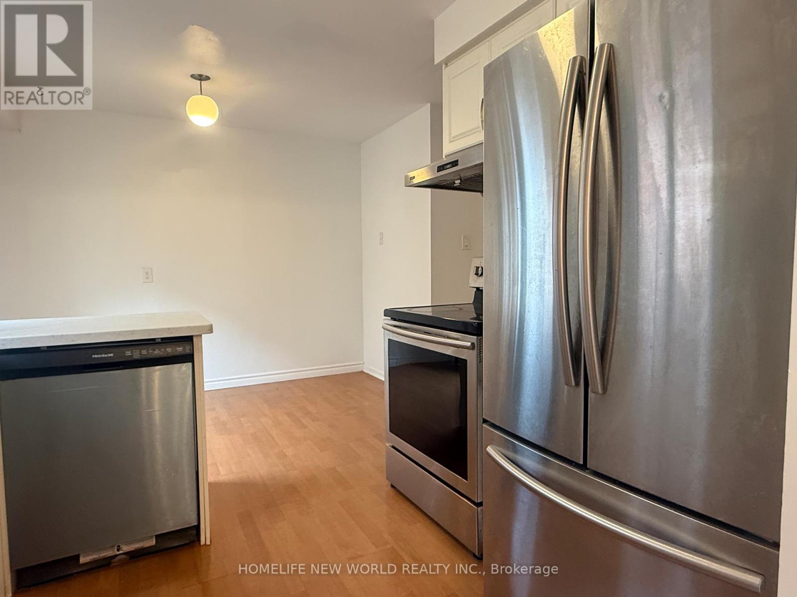 45 Edgar Woods Road, Toronto, Ontario  M2H 3M5 - Photo 11 - C13004134