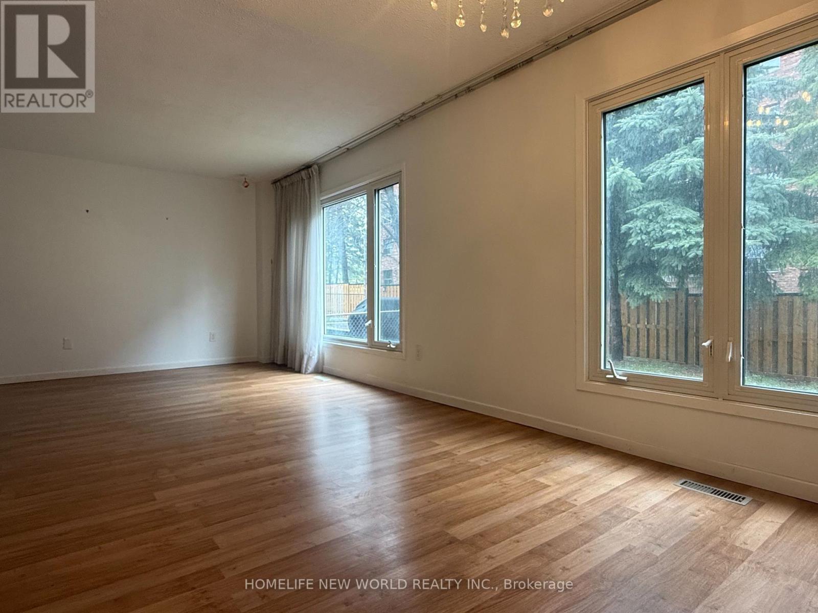 45 Edgar Woods Road, Toronto, Ontario  M2H 3M5 - Photo 8 - C13004134