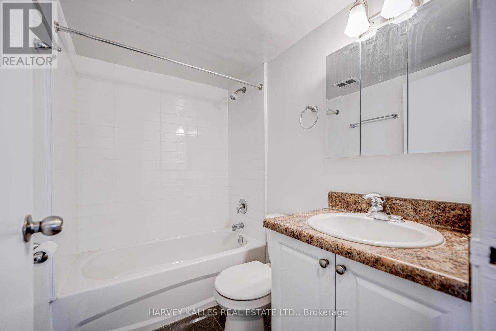 701 - 133 Erskine Avenue, Toronto, Ontario  M4P 1Y8 - Photo 11 - C13004196