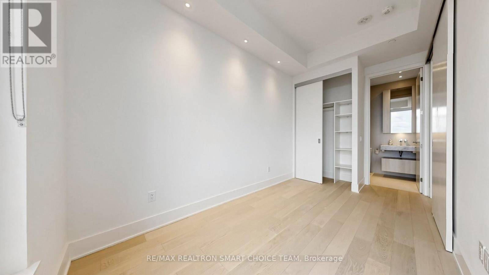 5903 - 11 Yorkville Avenue, Toronto, Ontario  M4W 0B7 - Photo 22 - C13004202