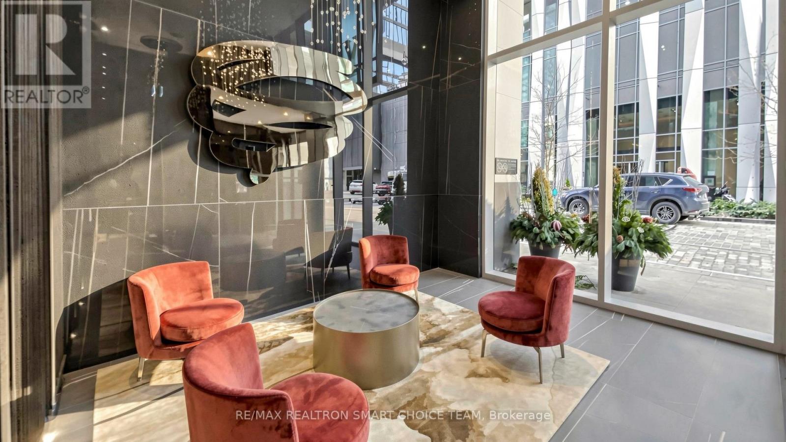 5903 - 11 Yorkville Avenue, Toronto, Ontario  M4W 0B7 - Photo 4 - C13004202