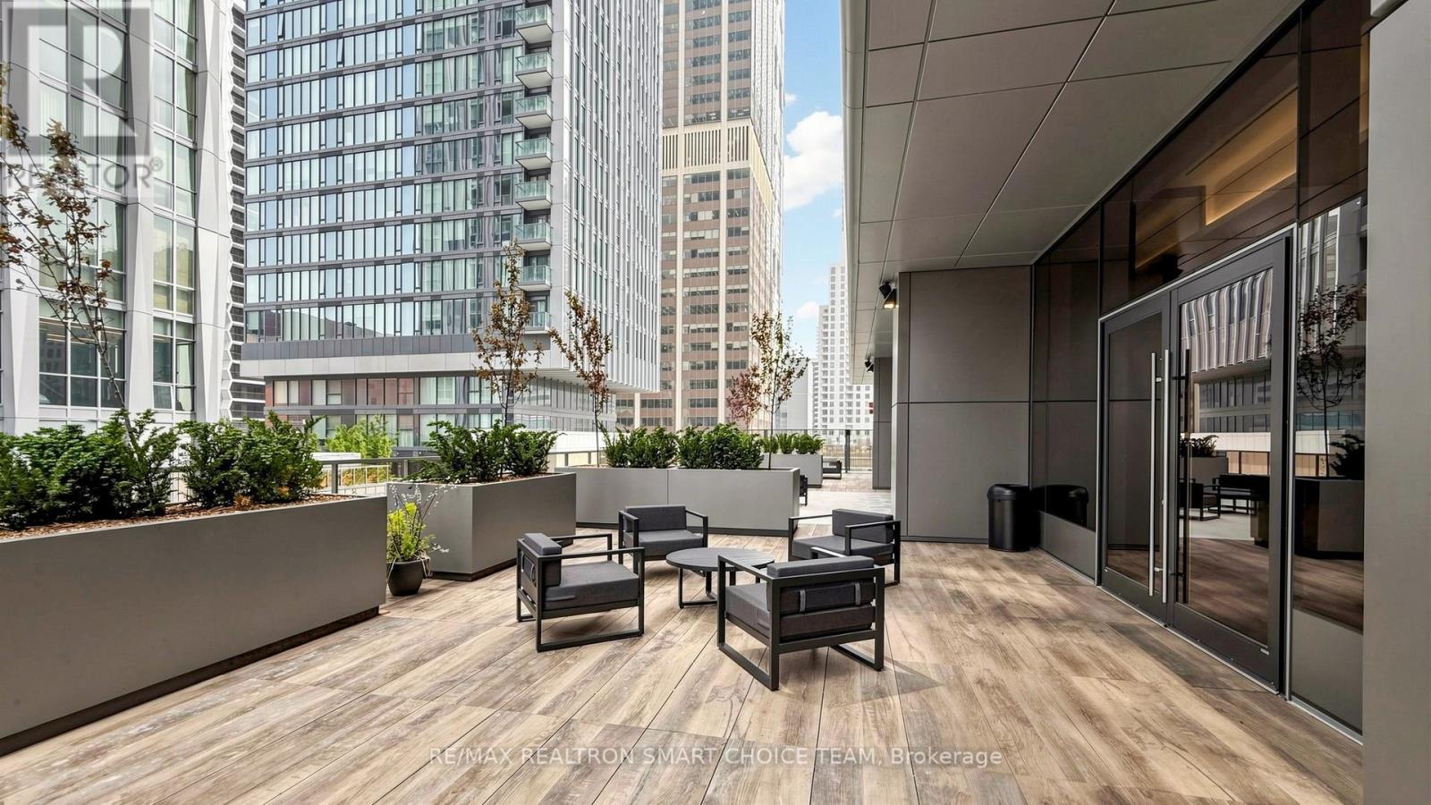 5903 - 11 Yorkville Avenue, Toronto, Ontario  M4W 0B7 - Photo 48 - C13004202