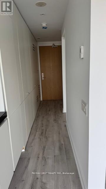 1025 - 629 King Street, Toronto, Ontario M5V 1M5 - Photo 6 - C13004244