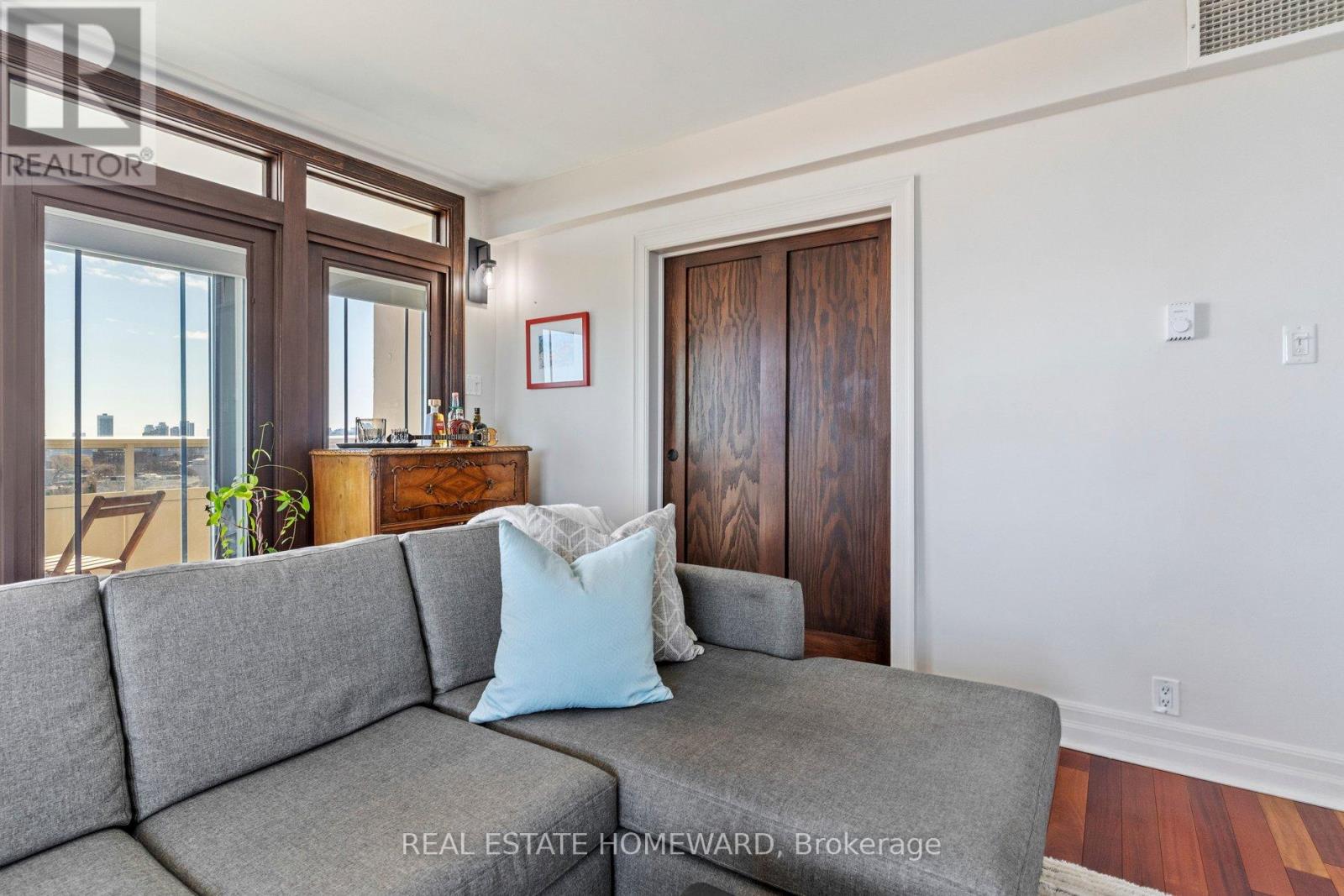 1208 - 980 Broadview Avenue, Toronto, Ontario  M4K 3Y1 - Photo 20 - E13004114