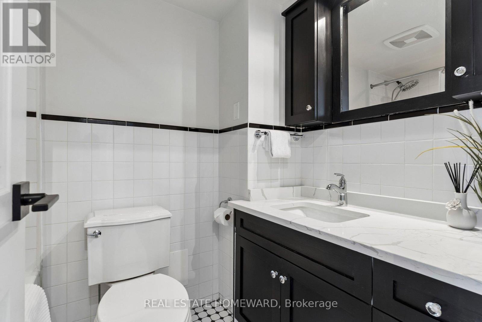 1208 - 980 Broadview Avenue, Toronto, Ontario  M4K 3Y1 - Photo 24 - E13004114