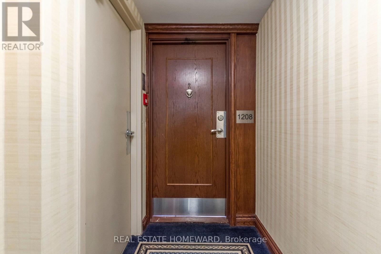 1208 - 980 Broadview Avenue, Toronto, Ontario  M4K 3Y1 - Photo 3 - E13004114