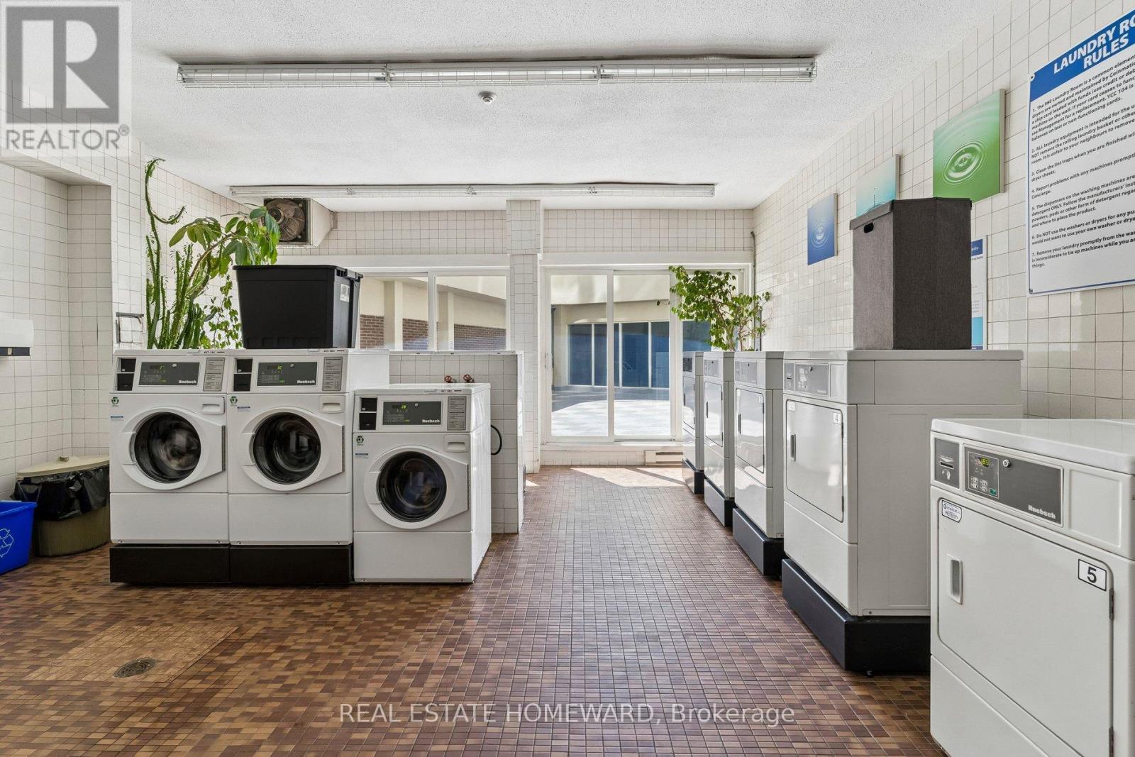 1208 - 980 Broadview Avenue, Toronto, Ontario  M4K 3Y1 - Photo 41 - E13004114