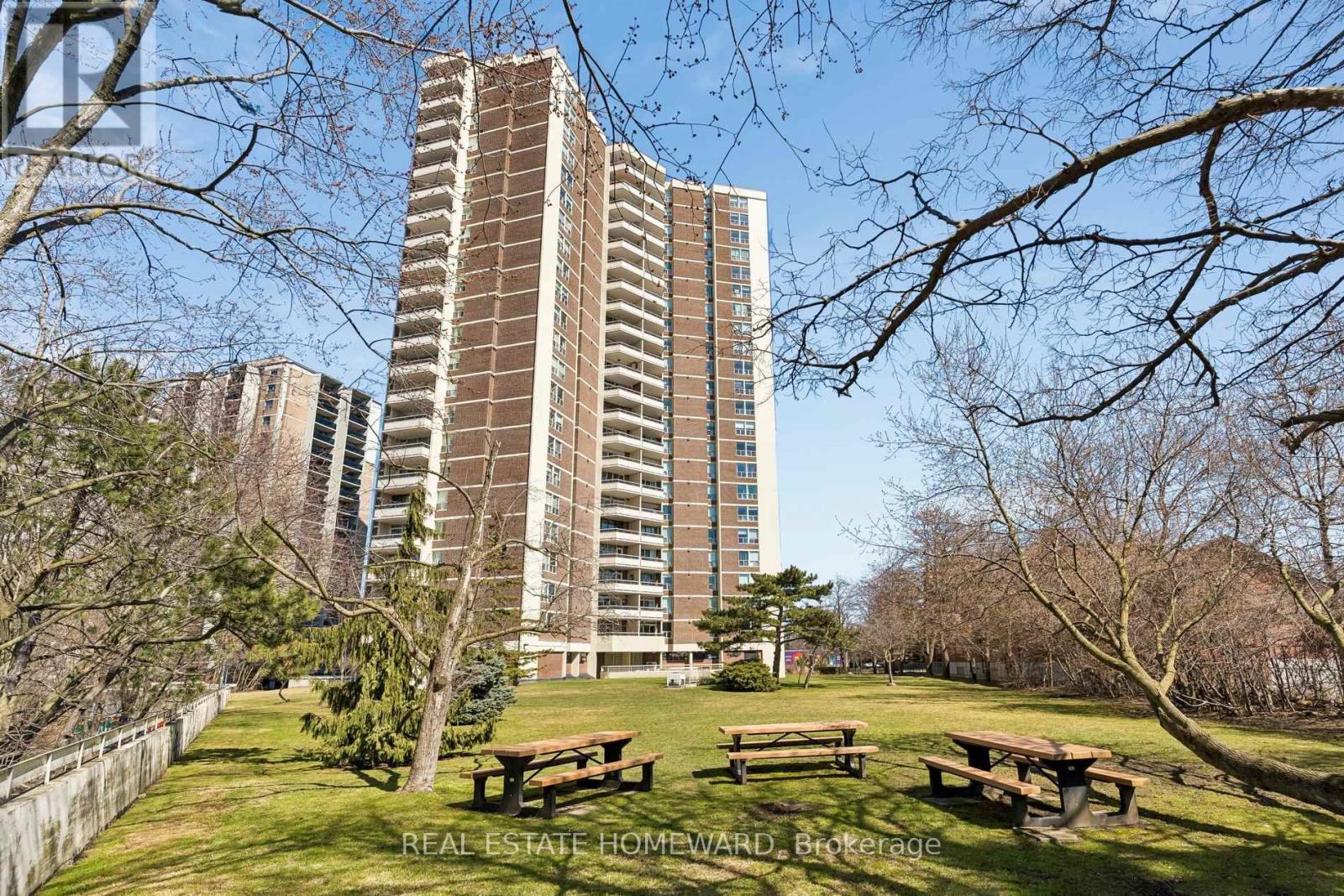 1208 - 980 Broadview Avenue, Toronto, Ontario  M4K 3Y1 - Photo 49 - E13004114