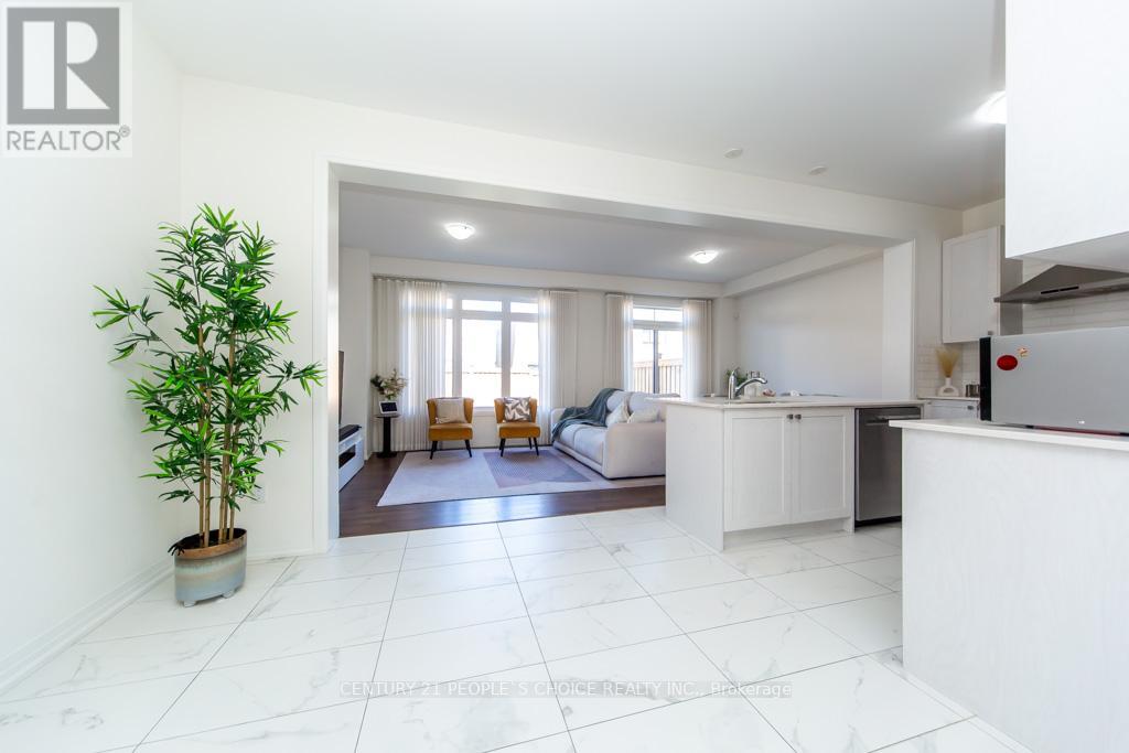 162 Ogston Crescent, Whitby, Ontario  L1P 0H3 - Photo 10 - E13004210